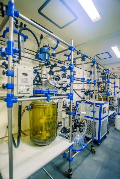 向前沖 科研人 藥石科技李軼 以產品引導研發,解鎖創新 密碼