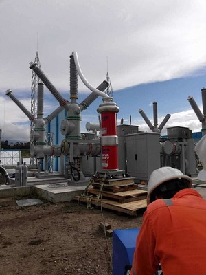 300KV智能工頻耐壓試驗(yàn)裝置 獲厄瓜多爾客戶稱贊